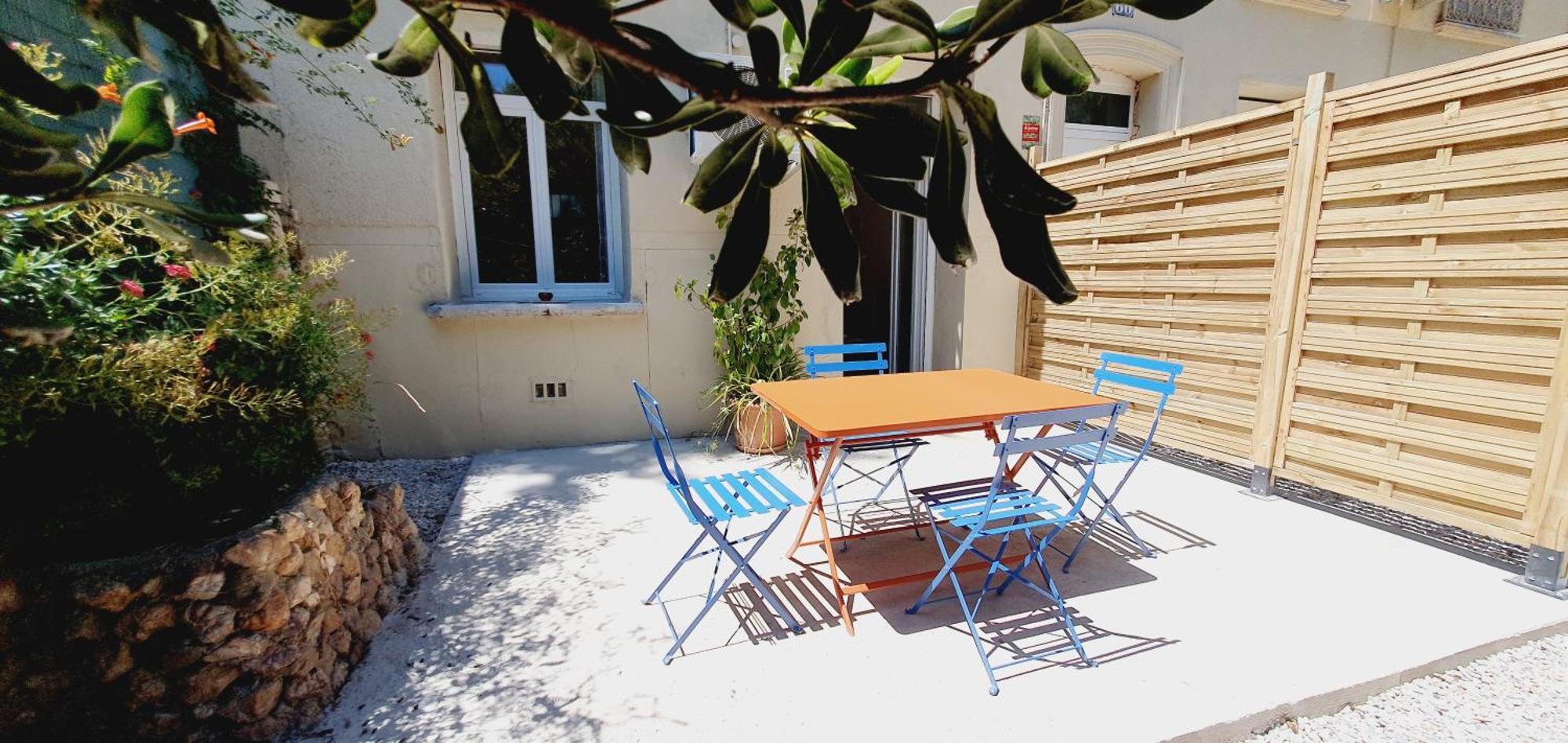 Via Domitia Apartment